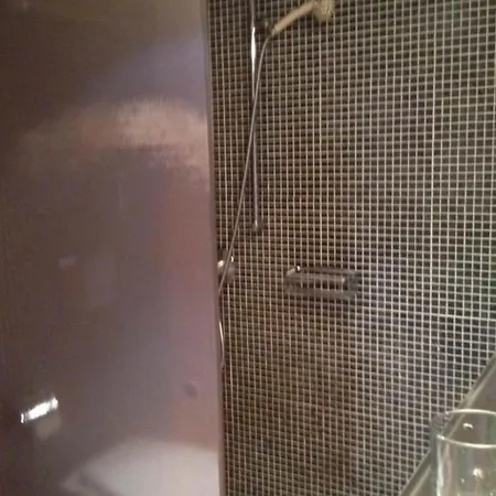 Appartamento Sunneschy Eg Sued Appartement-fewo- Dusche- Wc 2 1-2 Zimmerwohnung- 3-betten By Interhome Riederalp